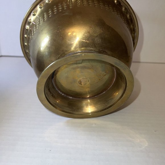 Vintage Brass Basket dish With Handle - Picture 2 of 5